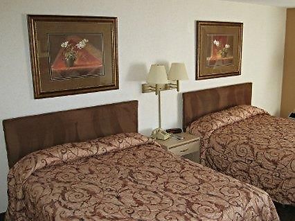 Klopfenstein Inn And Suites Fort Wayne Zimmer foto